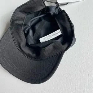 Athleta Ultra Light Run Cap 3.0 Ultra Black Athleta | Accessories | Athleta Ultra Light Run Cap 3 Ultra  main image 4